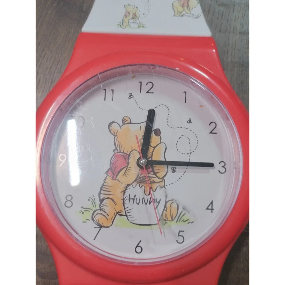 Disney Winnie the‎ Pooh Giant Wristwatch Wall Clock 36 Inch Red White WP3045